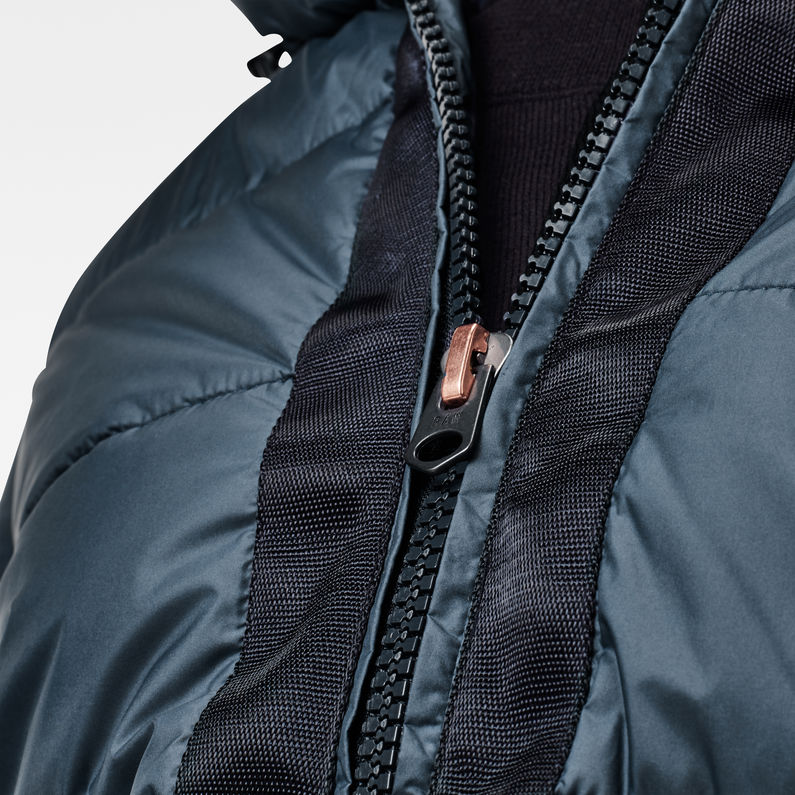 G-Star RAW® Meefic Hooded Padded Jacke Mittelblau detail shot