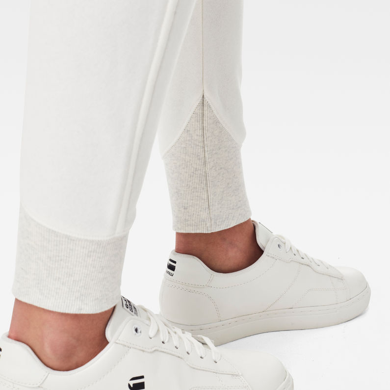 G-Star RAW® Premium core 3D Tapered Sweatpants White detail shot
