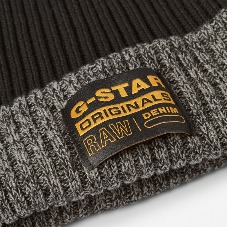 G-STAR® Vaan Reversible Beanie Multi color detail shot buckle