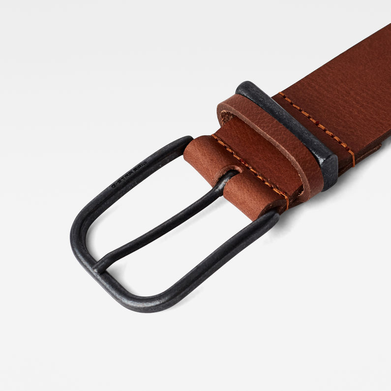 G-STAR® Carley Belt Brown detail shot buckle