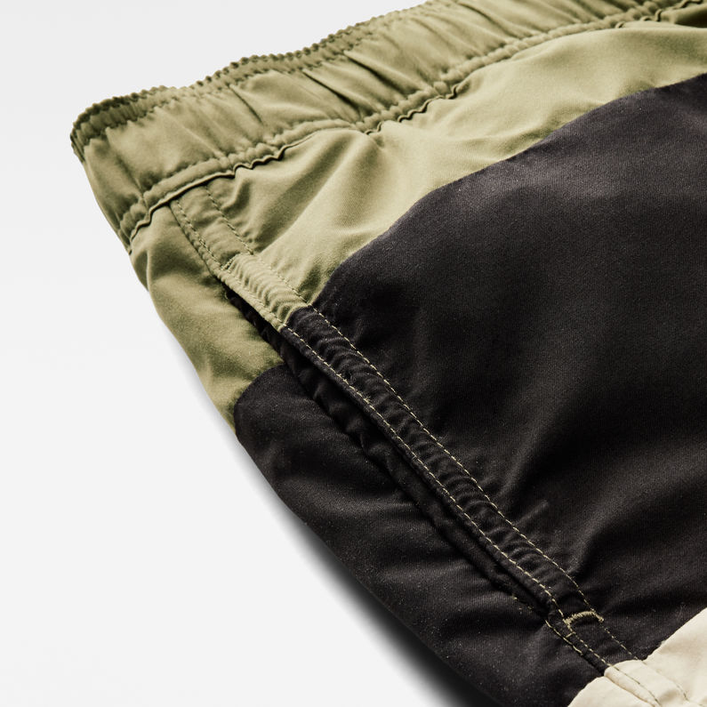 G-STAR® Dirik Color Block Swim Shorts Green detail shot