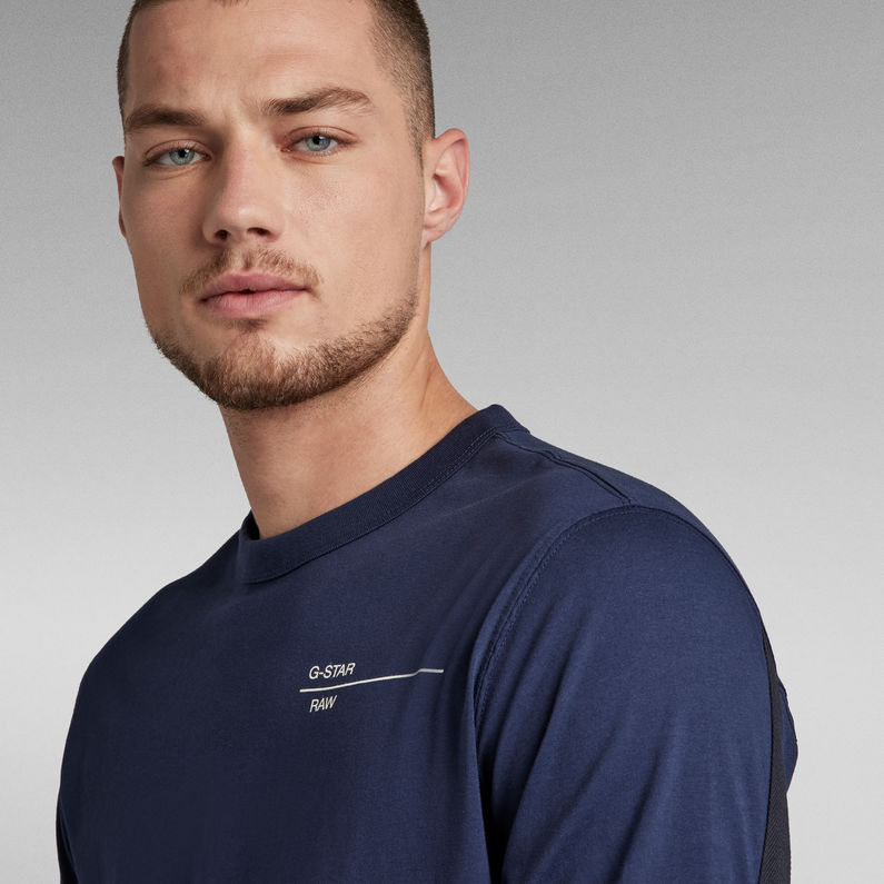 G-Star RAW® T-shirt Astro Back Tape Bleu foncé