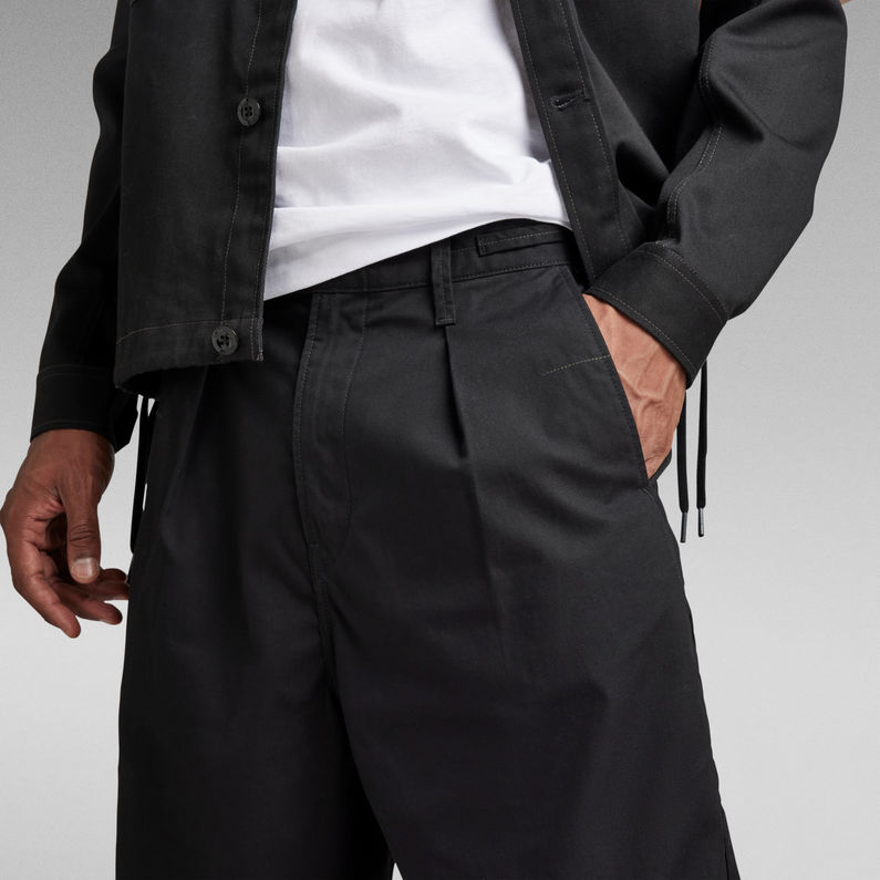 G-STAR® Pleated Chino Shorts Black