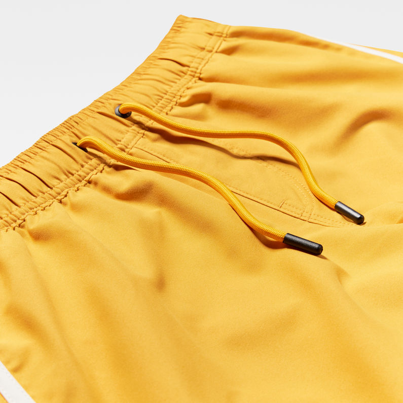 G-STAR® Carnic Solid Badeshorts Gelb detail shot