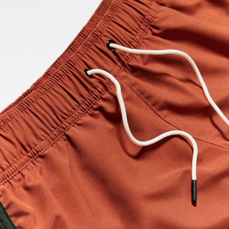 G-STAR® Dend Badeshorts Rot detail shot