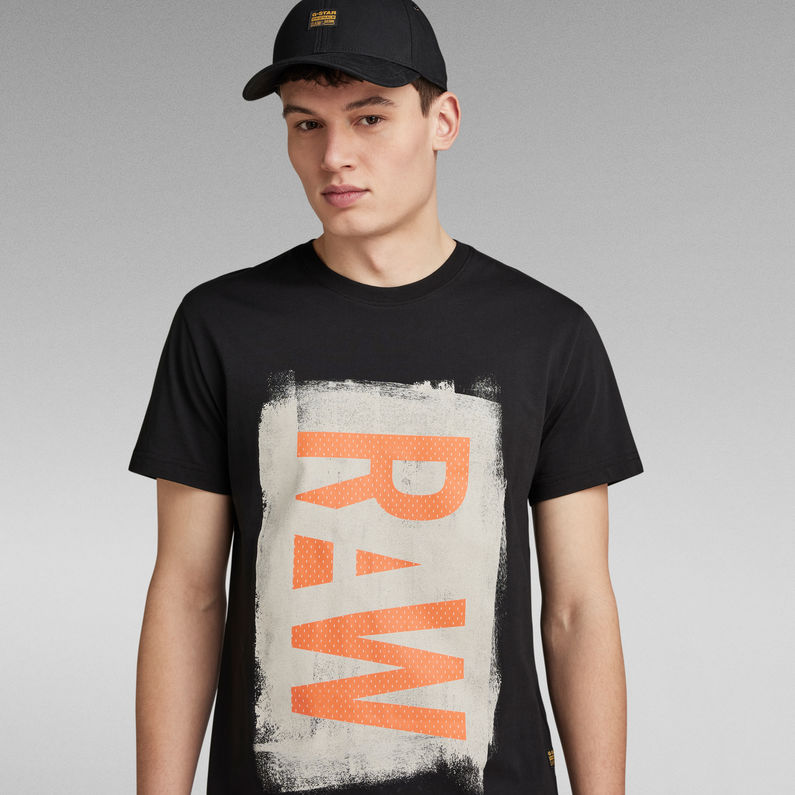g-star-raw-t-shirt-painted-raw-graphic-noir