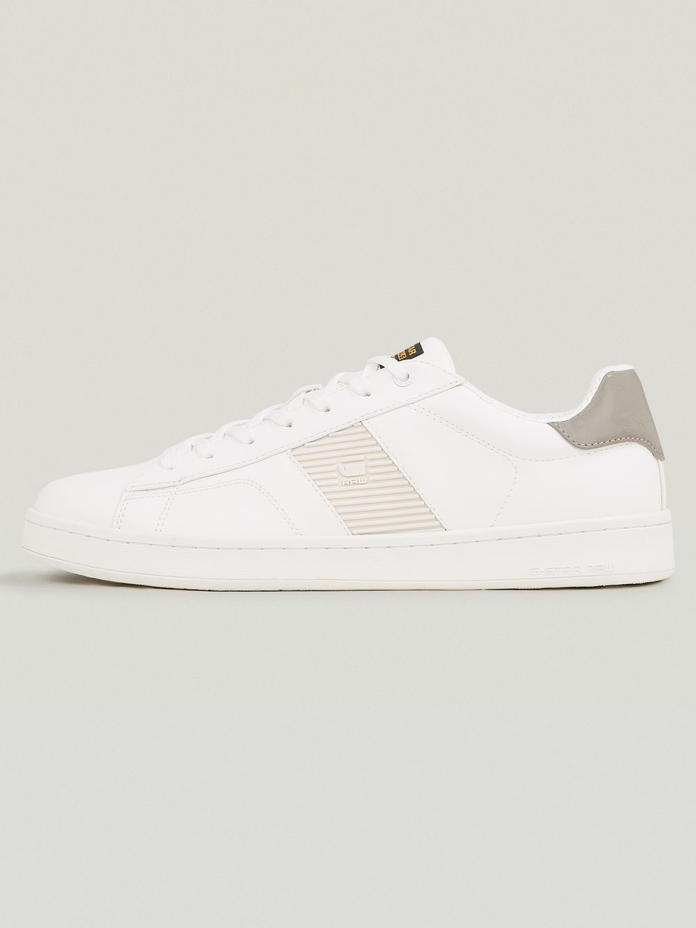 Basic shoes price outlet