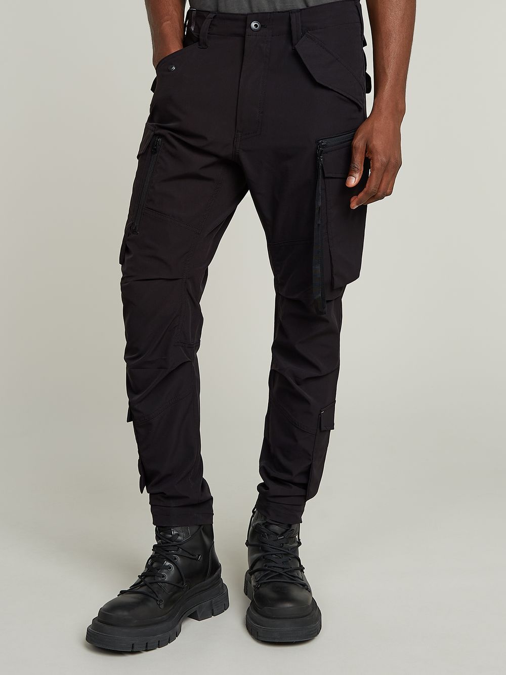 s150-slim-cargo-black-