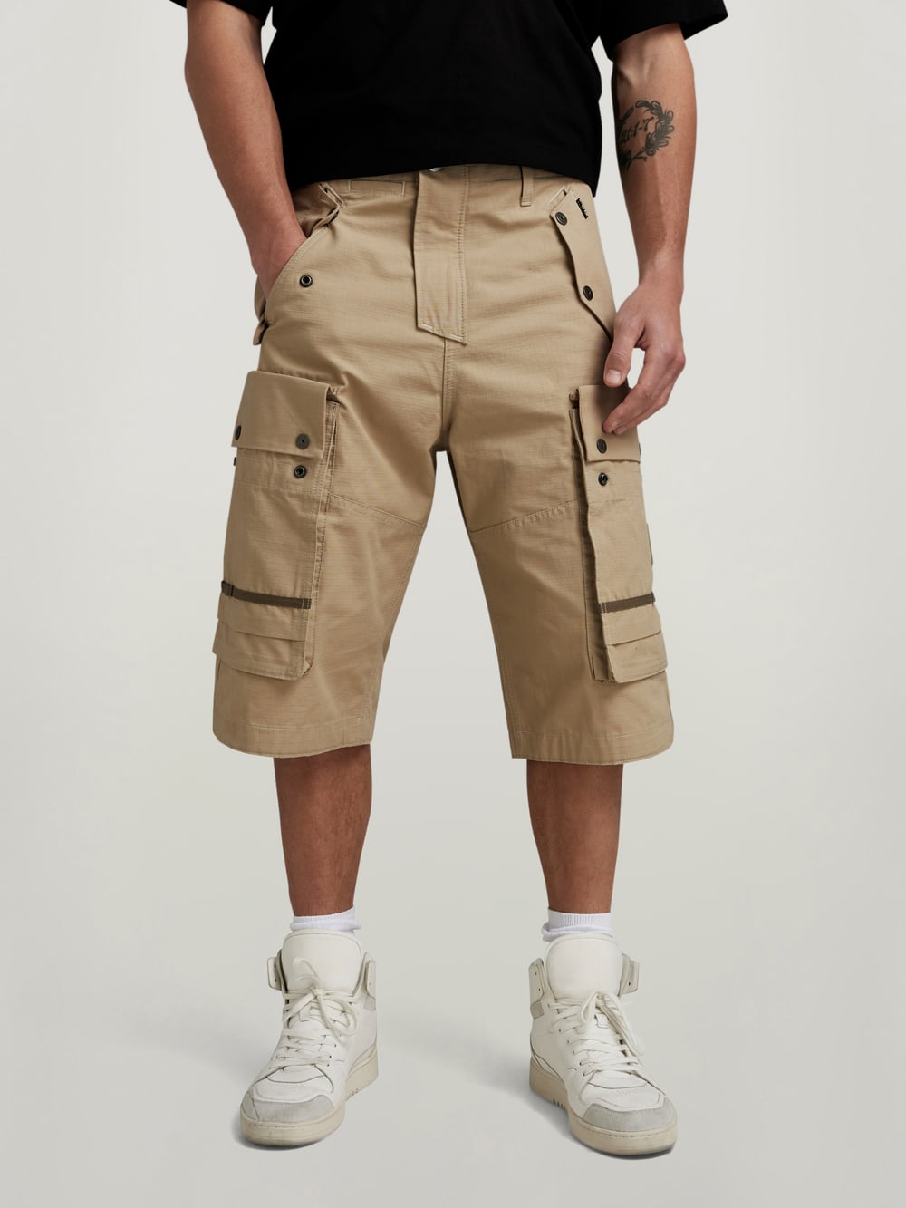 パーティを彩るご馳走や g-star-bam-cargo-shorts-beige.jpg パンツ