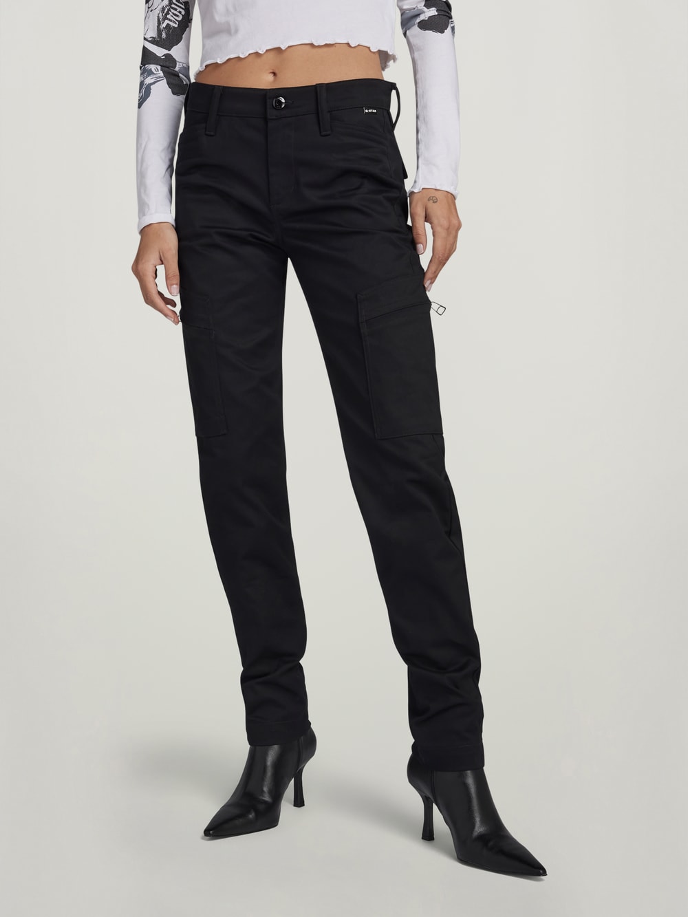 Women's slim cargo pants store