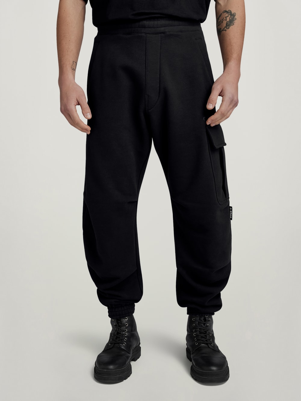 G star raw sweatpants deals