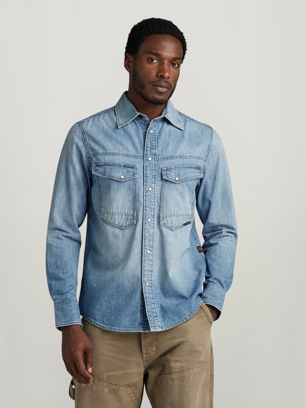 G-STAR RAW(ジースターロー) Pocket Top 半袖 胸ポケット ショート丈  クルーネックTシャツ color：ENSIS GREEN（グリーン） G-STAR RAW RAW(ジースターロー) Pocket Top 半袖 胸ポケット