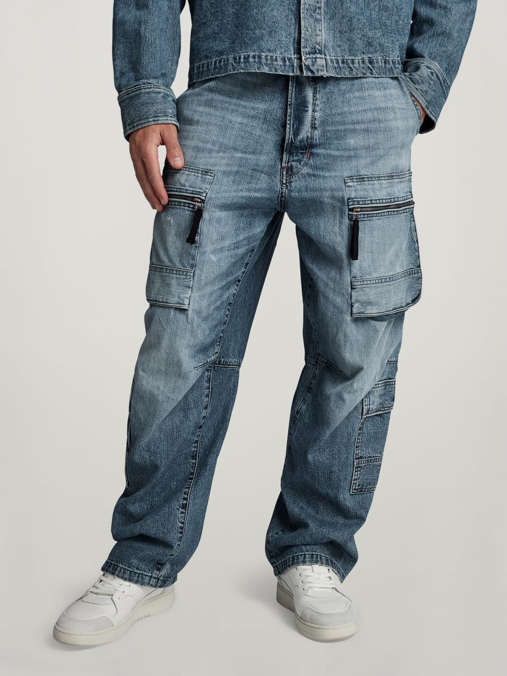 G star clothing sale shop