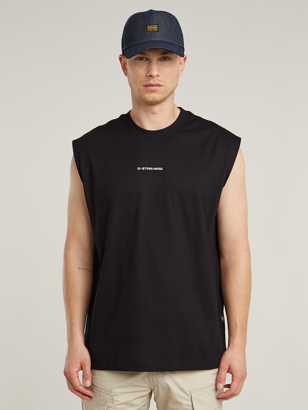 楽天市場】oasis Tシャツ（カラーネイビー）（トップス｜メンズ