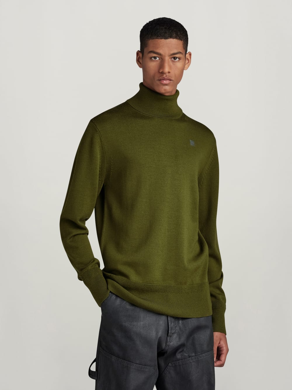 Loose Turtle Knitted Sweater | Beige | G-STAR® ZA