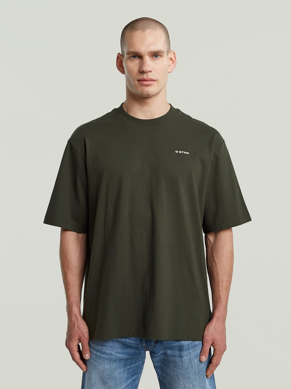 【boohoo】 OFCL スターグラフィック ウォッシュド Tシャツ Oversized Boxy OFCL Star Graphic Washed T-Shirt | boohooMAN USA