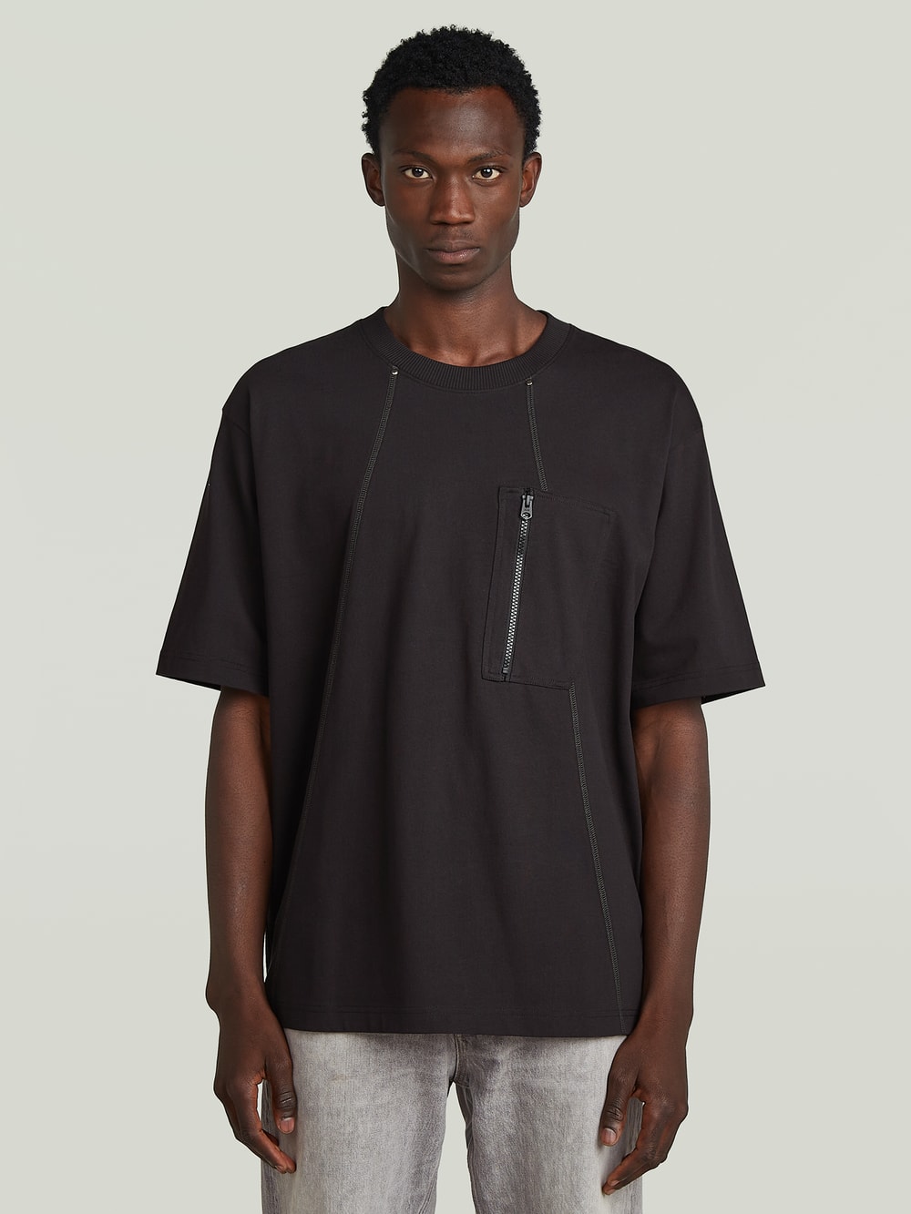 ぐぅページ Pocket Boxy T-Shirt | ブラック | G-STAR® JP