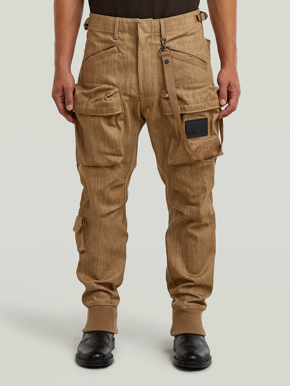 E Relaxed Tapered Cargo | ブラウン | G-STAR® JP