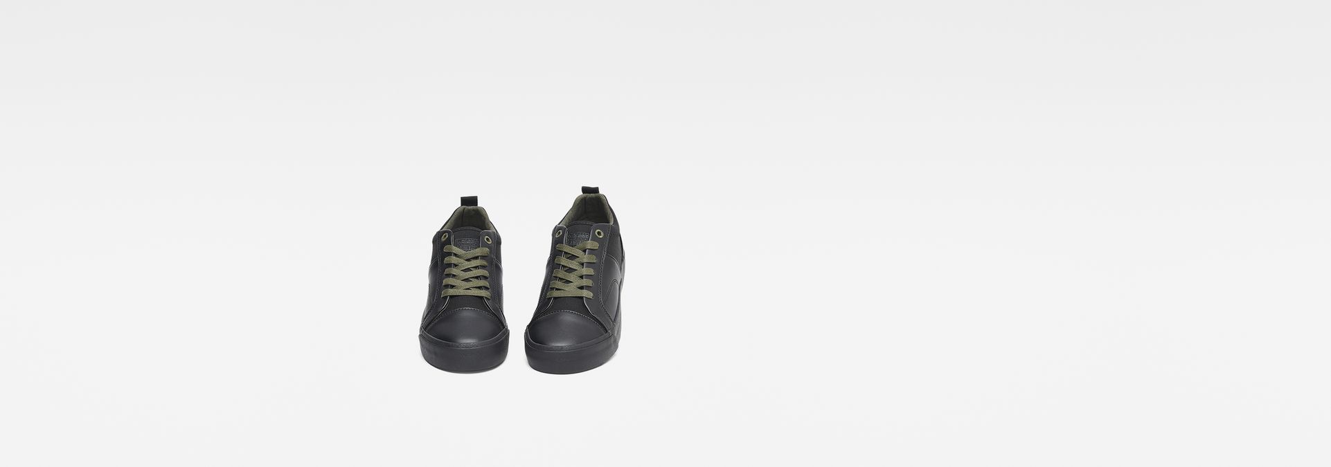 black plateau sneakers