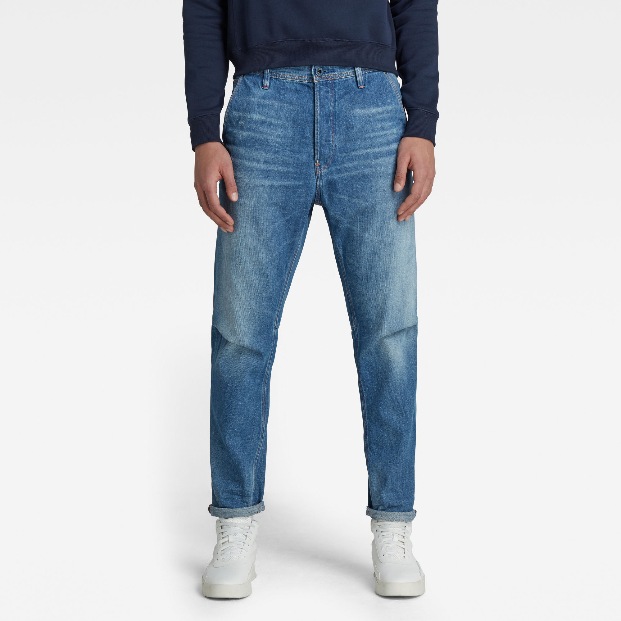 tapered bottom jeans